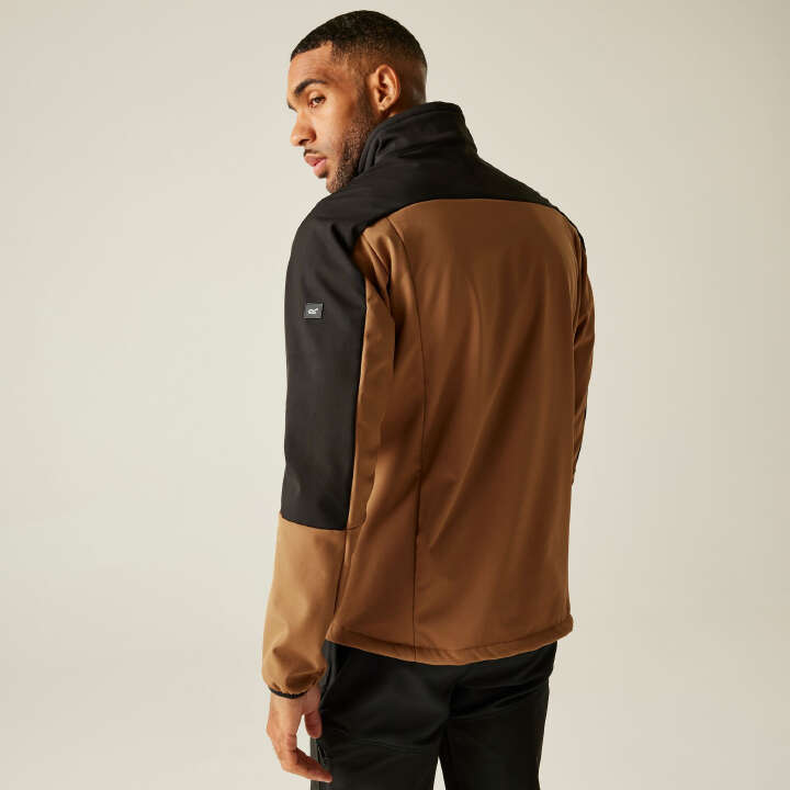 Regatta Herren Softshelljacke Moutdale